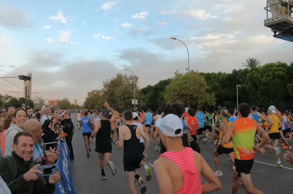corredores medio maratón valencia